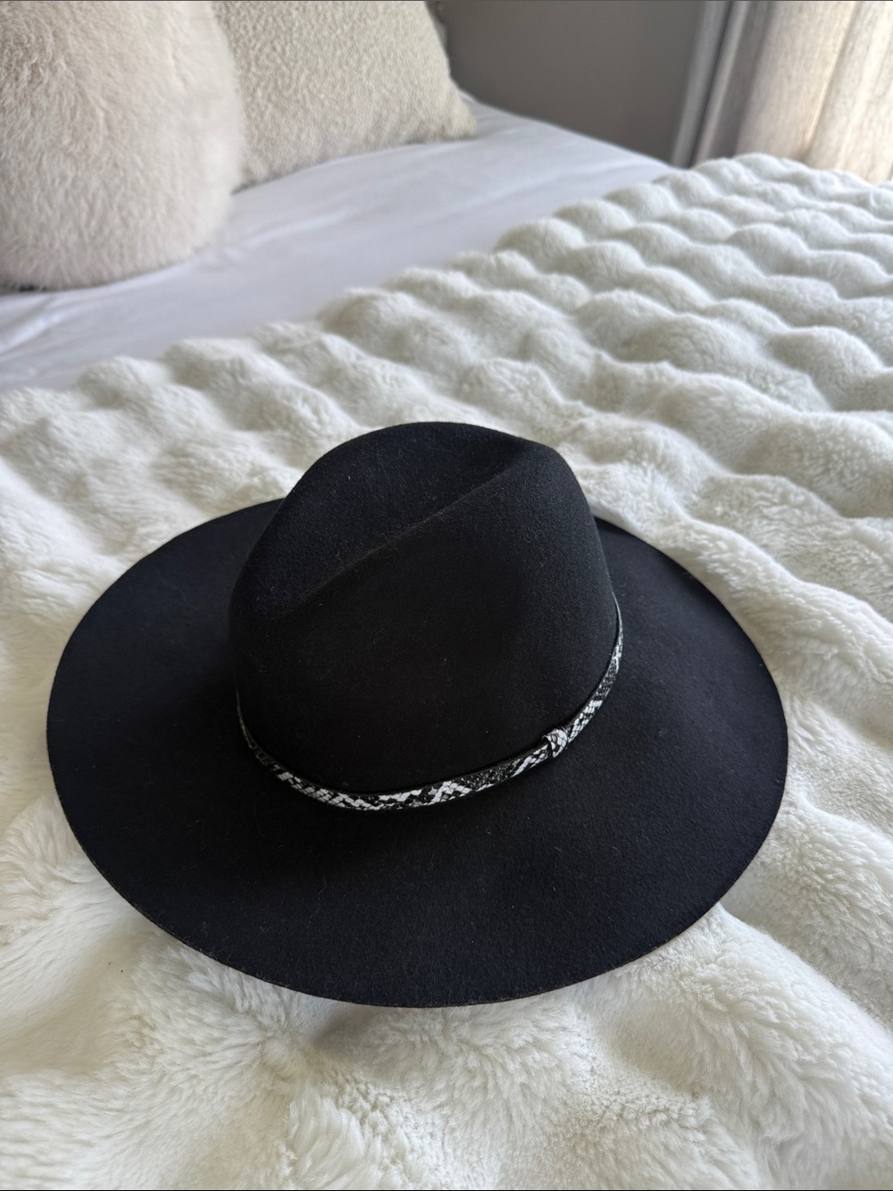 Urban Outfitters | Hat